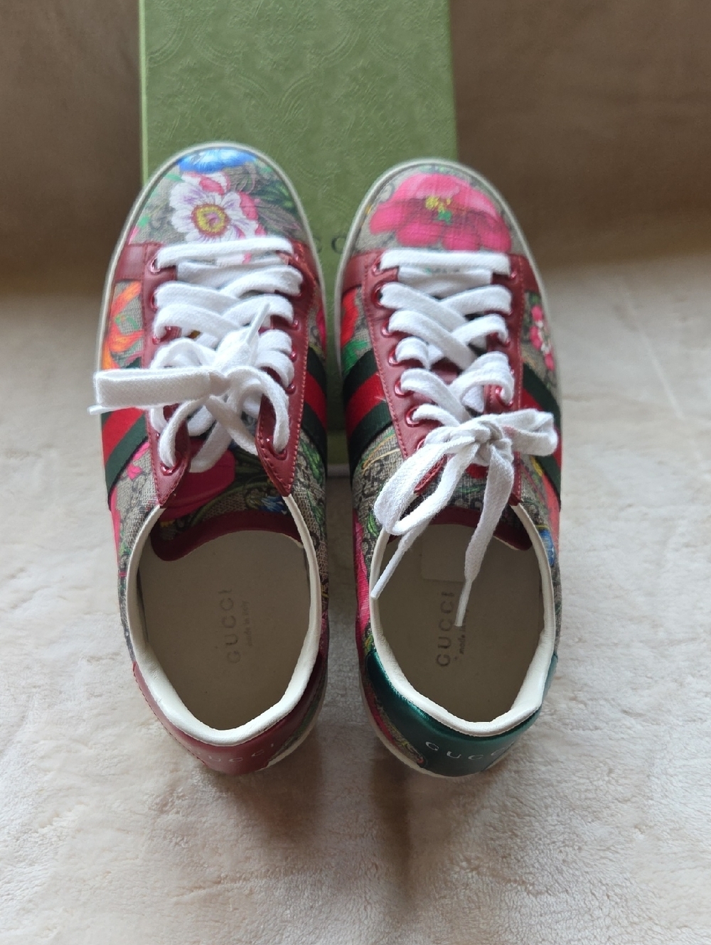 Gucci Floral Canvas Low-Top Sneakers in Pink, Red & Green - Picture 3 of 8